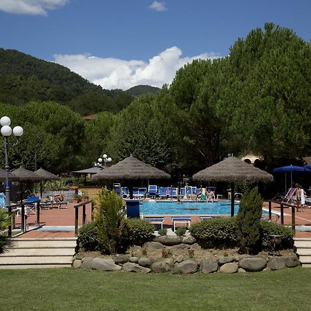 Villaggio Albergo San Lorenzo E Santa Caterina Pescia Buitenkant foto