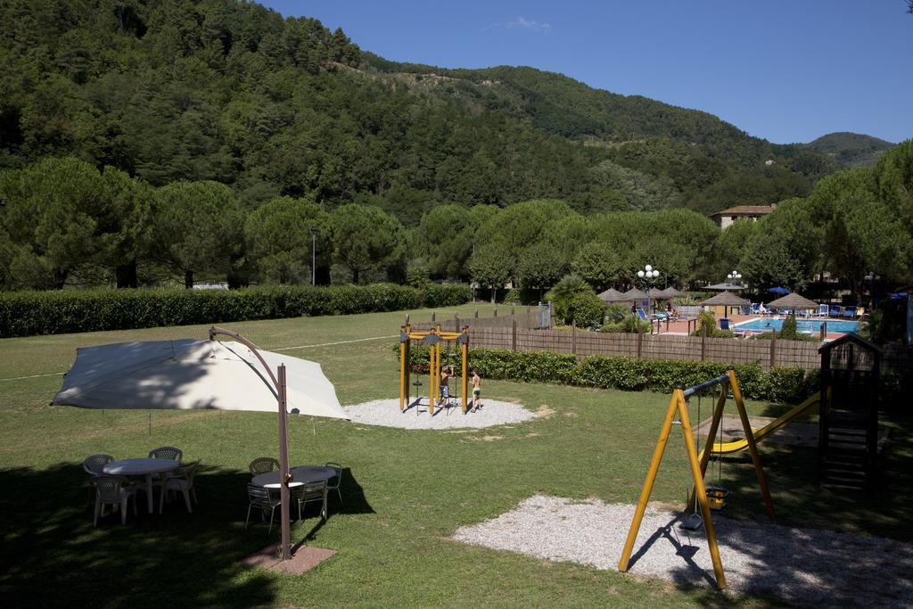 Villaggio Albergo San Lorenzo E Santa Caterina Pescia Buitenkant foto