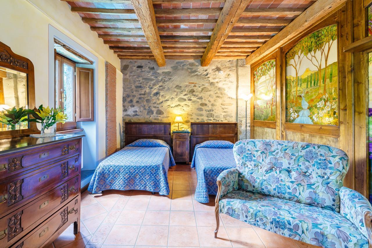 Villaggio Albergo San Lorenzo E Santa Caterina Pescia Buitenkant foto