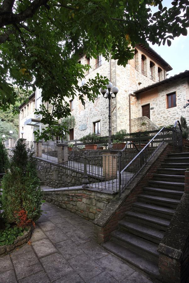 Villaggio Albergo San Lorenzo E Santa Caterina Pescia Buitenkant foto